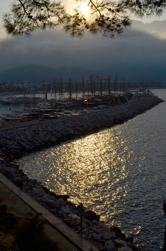 турция,кемер На закатеphoto preview