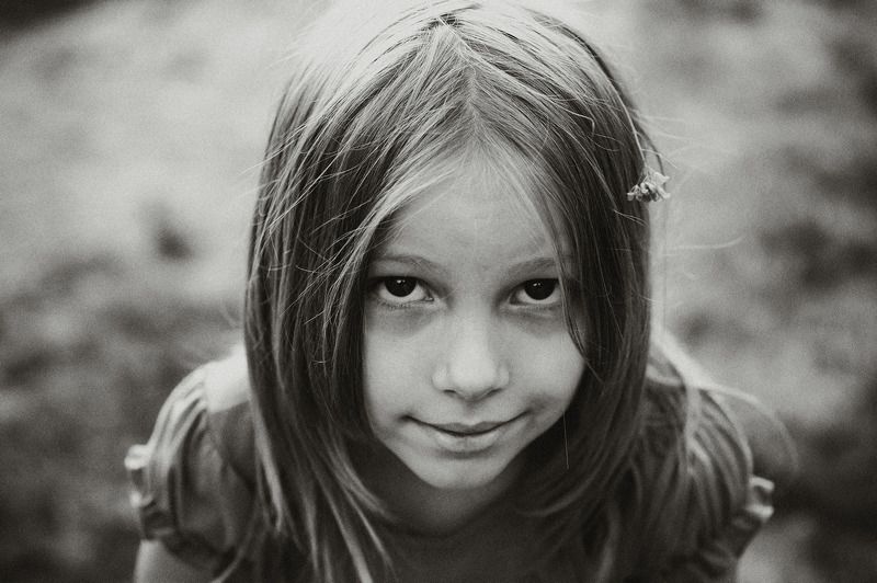 girl hair young blond adolescent pretty brunette sit woman one face outerwear photo photography phfranpolonsky franpolonsky franpolonskyphotographer fashion fashion model fashionable portrait bestphoto bestmodel eyes light lips life child smile smiling [ Flower ]photo preview