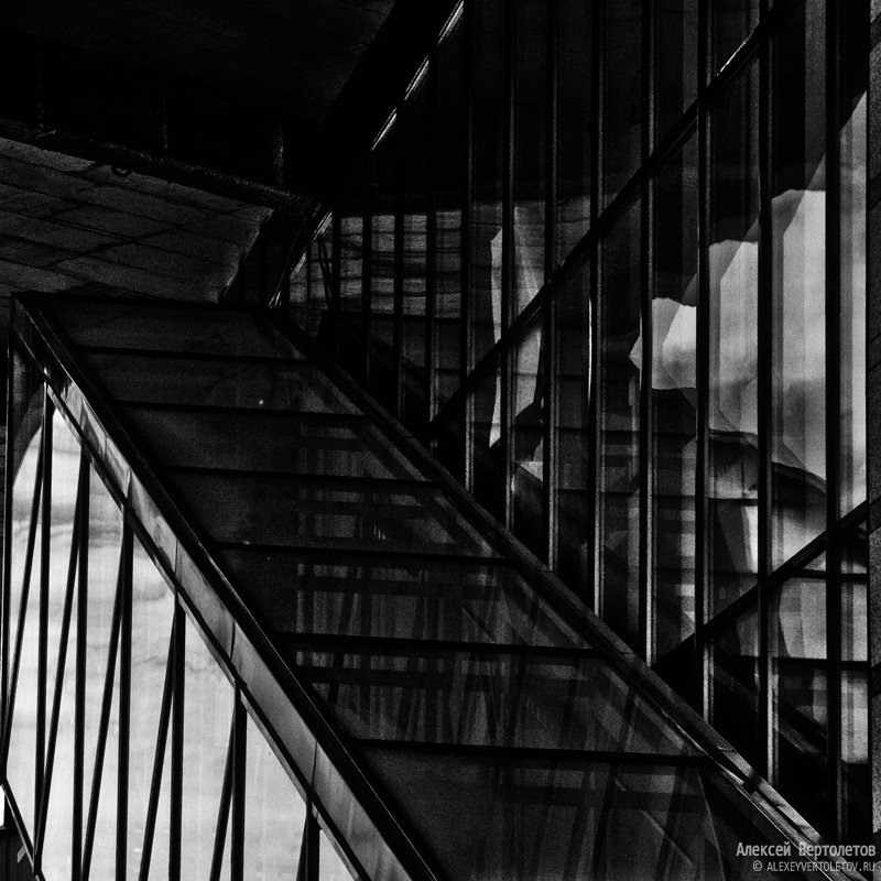 прямые, кривые, отражение, геометрия, алексей вертолетов photo preview