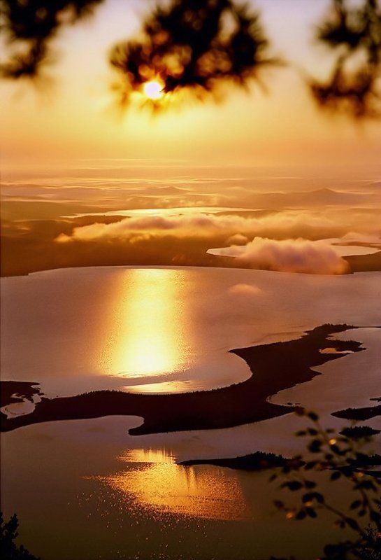 боровое, бурабай, казахстан Провожая взглядом день уходящийphoto preview