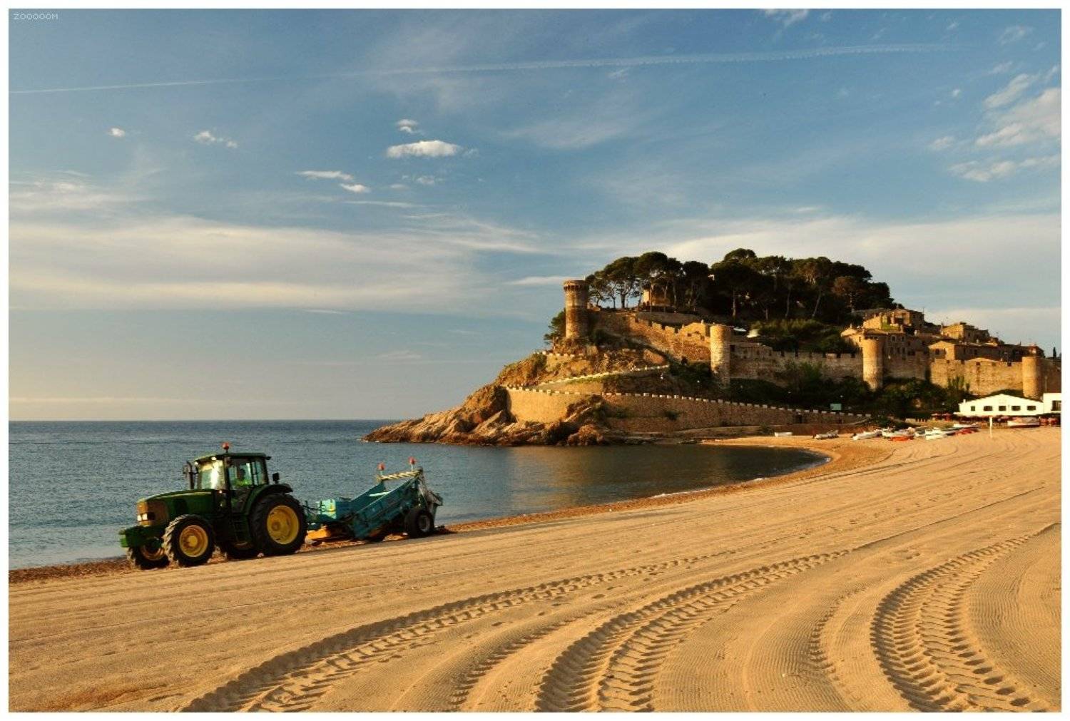 испания, тосса, де, мар, море, берег, крепость, трактор, Алексей (zooooom)