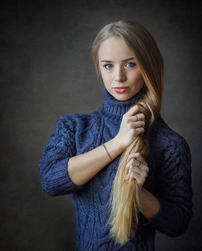 девушка, портрет Юлияphoto preview