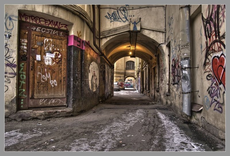 город,двор,граффити По местам хоженным...Марата_18...(2)photo preview