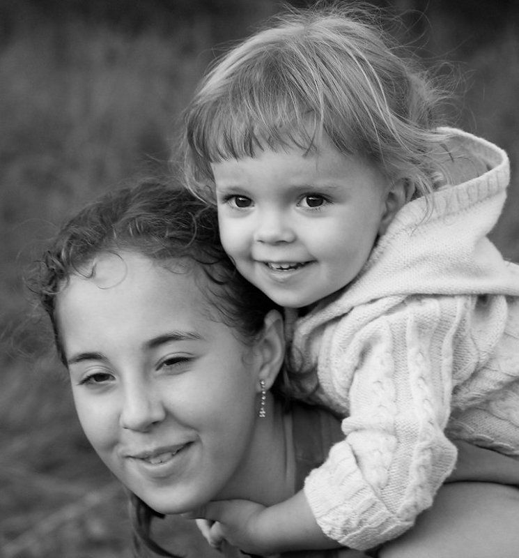 девочки, игра, улыбка ***photo preview