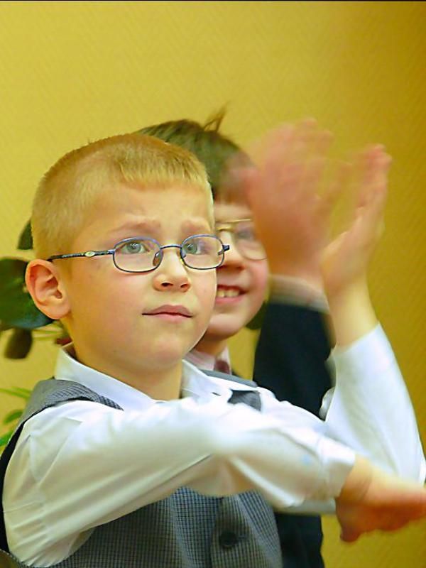 урок, ребенок, тянуть руку выбери меня!!photo preview