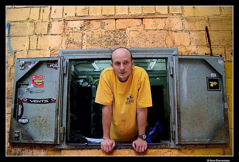 На раздачеphoto preview