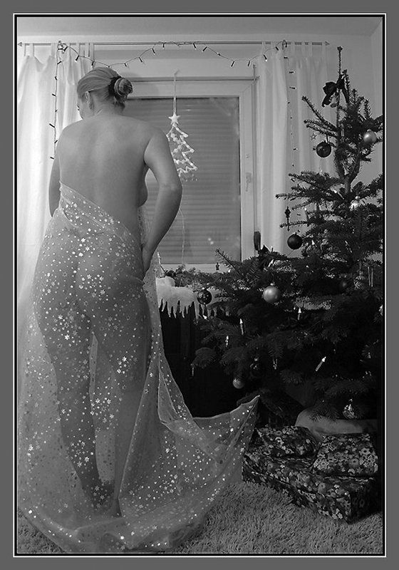 снегурка, бал, ёлка, сборы На бал Снегурка собираласьphoto preview