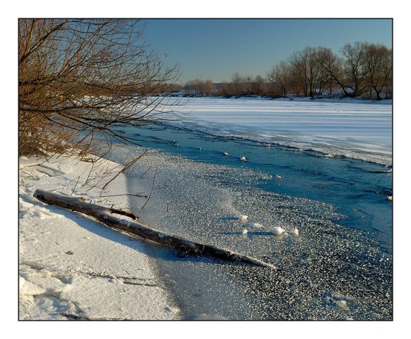 зима, речка, мороз Палкаphoto preview