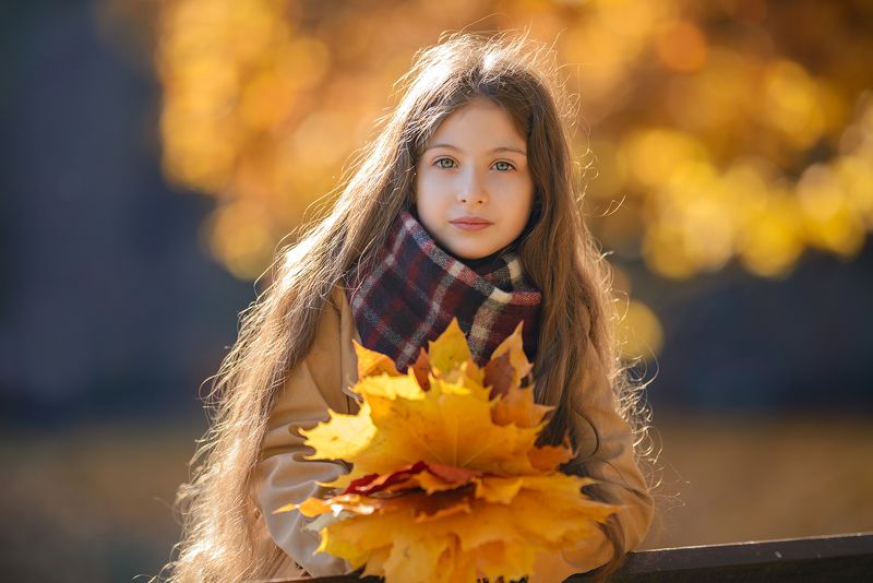 осень, осенний портрет Девочка-осеньphoto preview