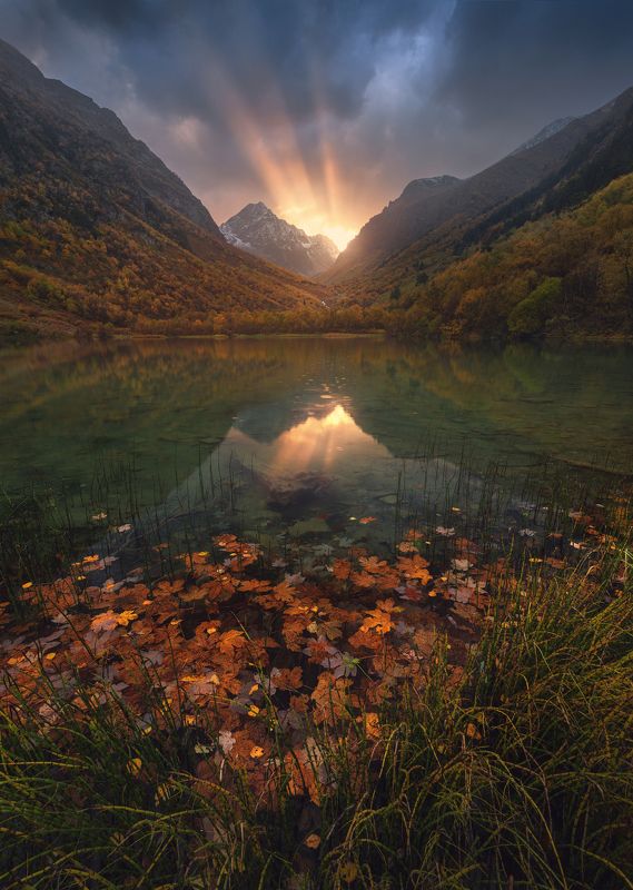 домбай, тебердинский заповедник, теберда, баддукские озера, осень Тебердинский Заповедникphoto preview
