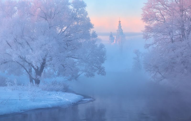 истра, новый иерусалим, рассвет, туман, иней, зима, река, монастырь Зимний миражphoto preview