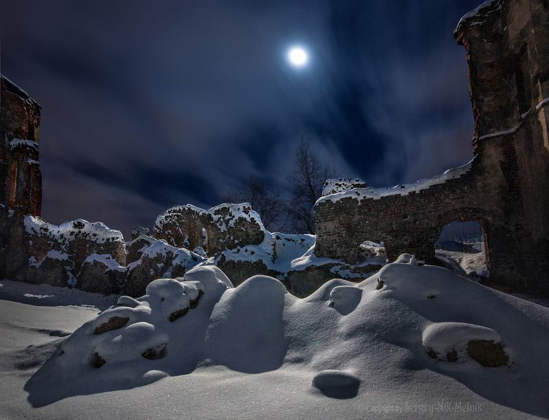 беларусь, гольшаны, замок, дворец, архитектура Волшебная ночь в Гольшанахphoto preview