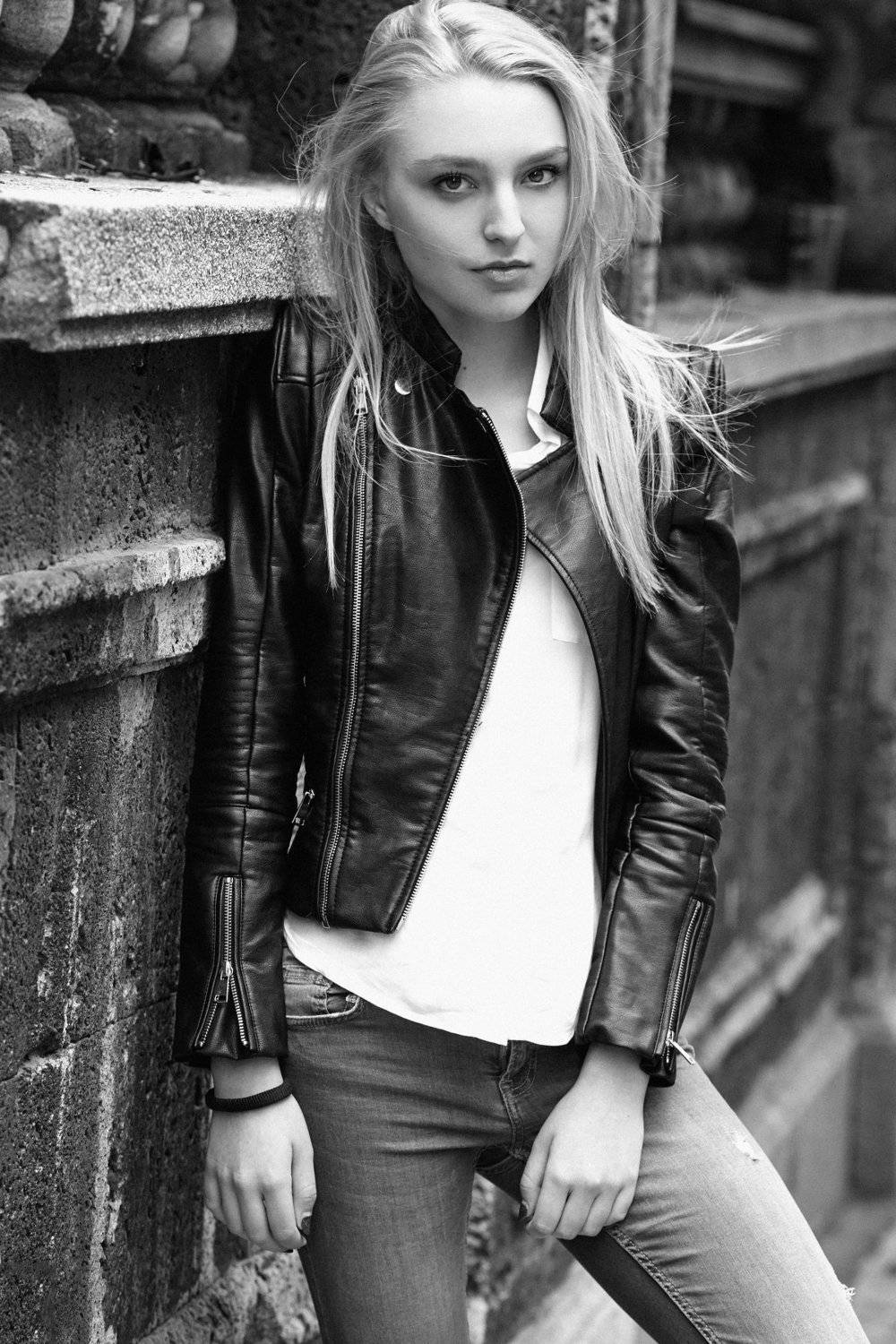 Light , Street , Natural , B&W , Black & White , Monochrome , Asen Andreev , Asen Andreev Photography , Pose , Posing , Portrait , Model , Fashion , , asen