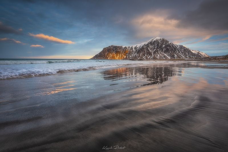 Eye of the lightphoto preview