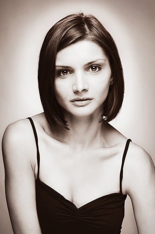 девушка, глаза Парижанкаphoto preview