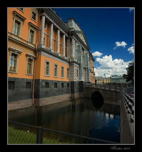 Про замОк и зАмок