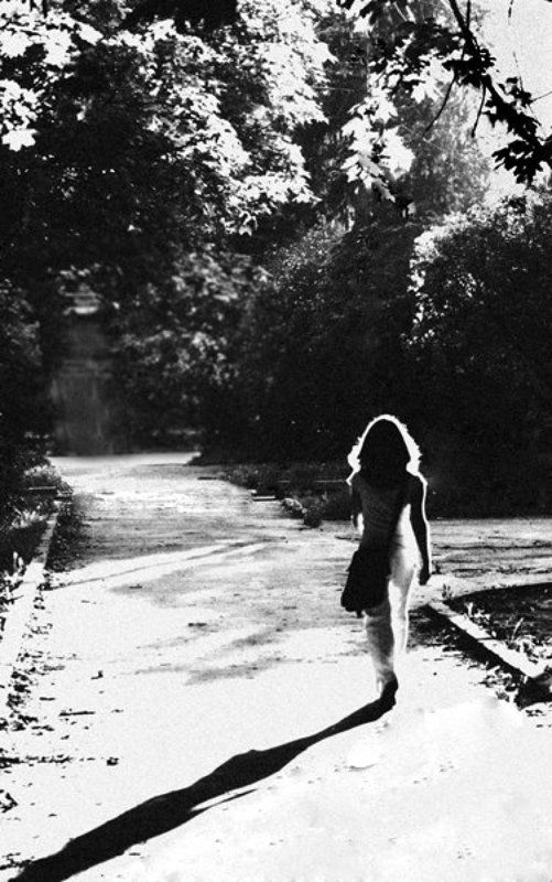 Прогулочно-подсмотреннаяphoto preview