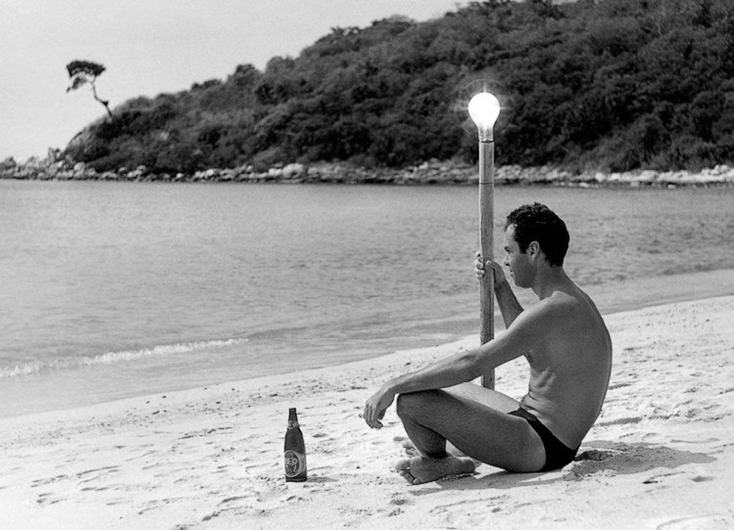 автопортрет песок бамбук маяк, Борис Никитин