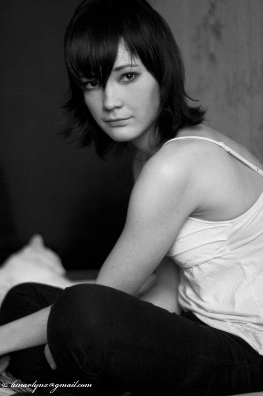 Кошки. Автор: lunarlynx девушка, кошка, черно-юелое, lunarlynx