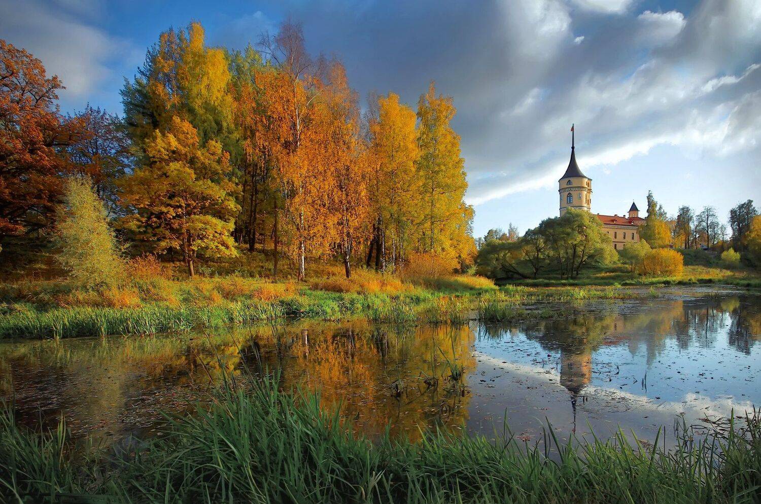 Осенний пейзаж.. Автор: Тамара пейзаж,осень,озеро,архитектура,замок,парк, Тамара