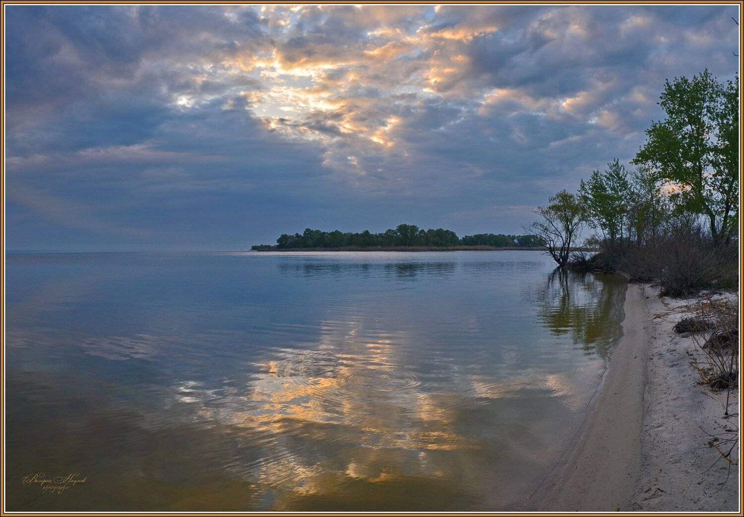 весна, апрель, пасха, светлое христово воскресение, рассвет, восход, днепр, отражения, Валерий Наумов