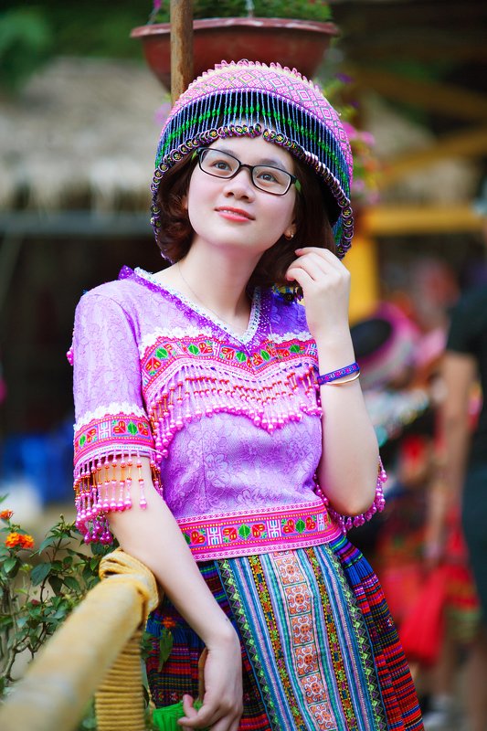 Bé Dân Tộcphoto preview