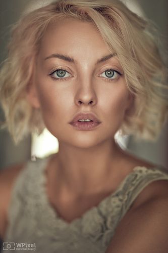 women by wpixel (More Than Beauty)