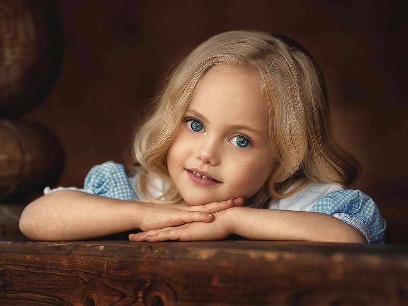 Елена Михайлова