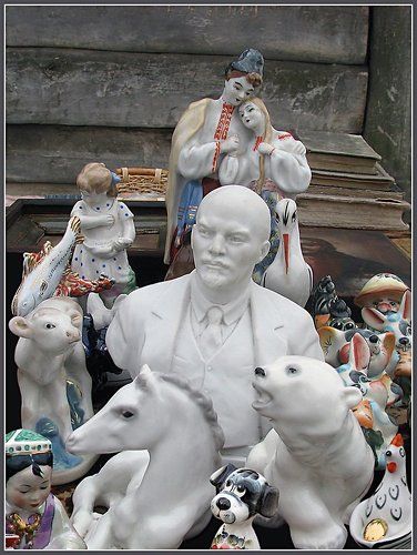 Вождь и его свита.
