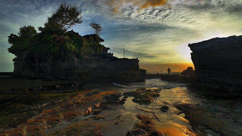 бали храм Water templephoto preview