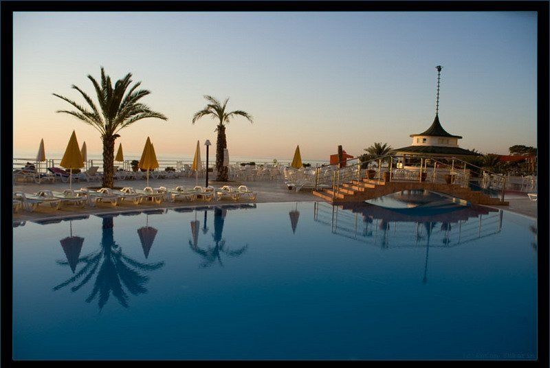 турцияю, бассейн, пальмы Курортphoto preview