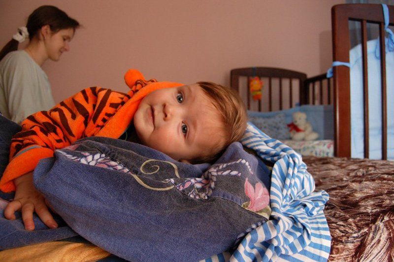 ребенок, малыш, мама, спать ***photo preview