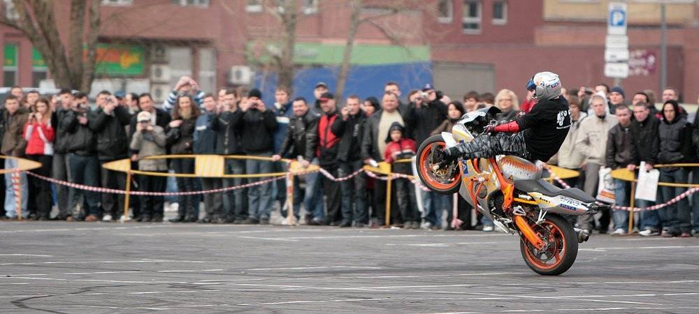 ***. Автор: Sound Wave выставка, motobike 2008, показательное выступление, Sound Wave