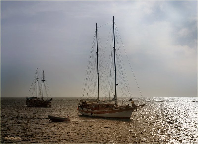 Треугольник...photo preview