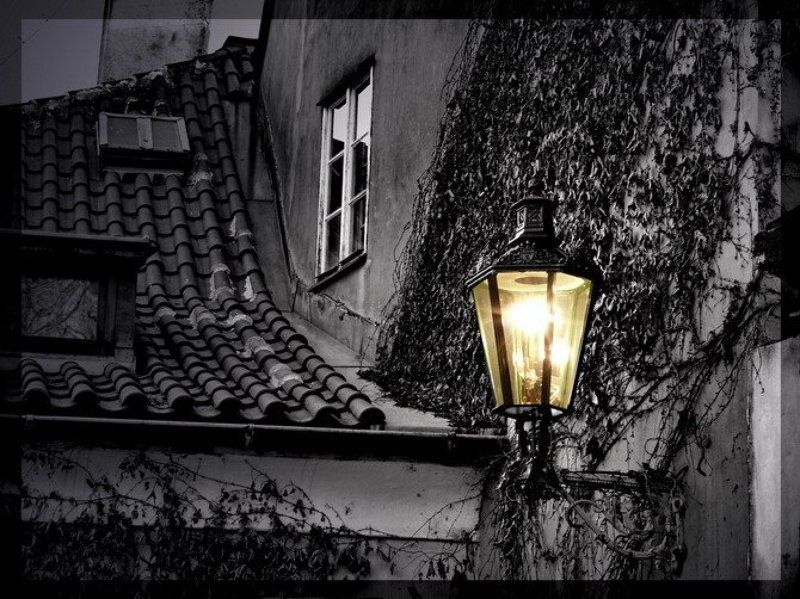 фонарь, прага Одиночество светаphoto preview