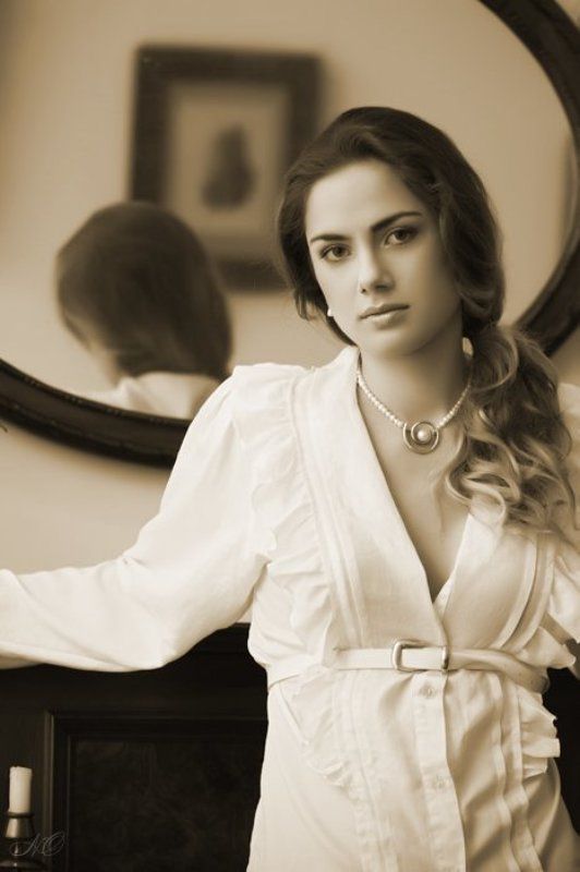 девушка ретро Княжна Аврора на отдыхе в имении графа Паскевичаphoto preview