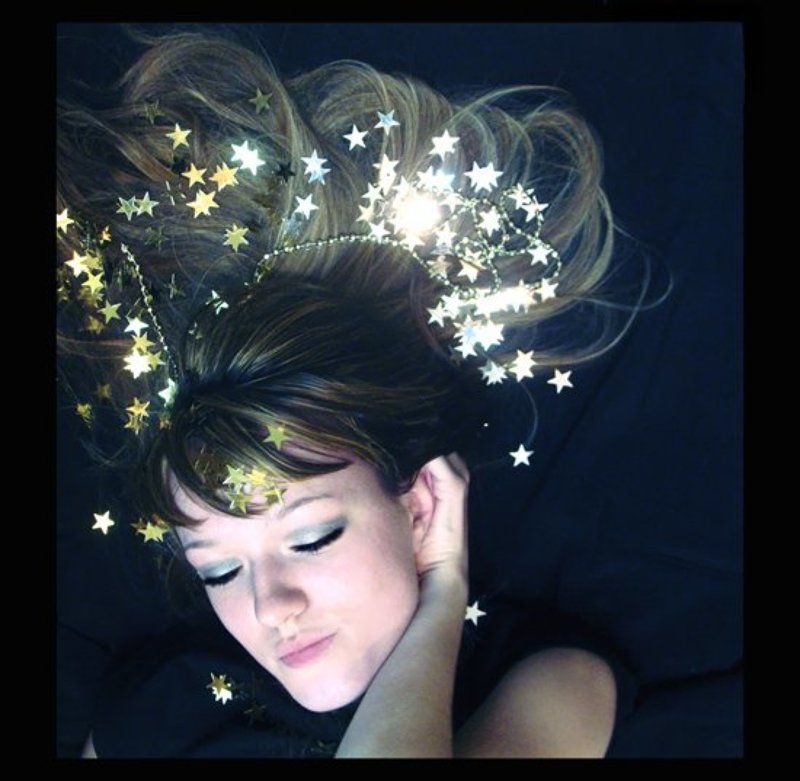 звёзды,слова,сказки,и девушка. мечты о звёздахphoto preview