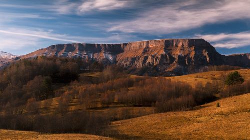 ВСПОМИНАЯ ОСЕНЬ