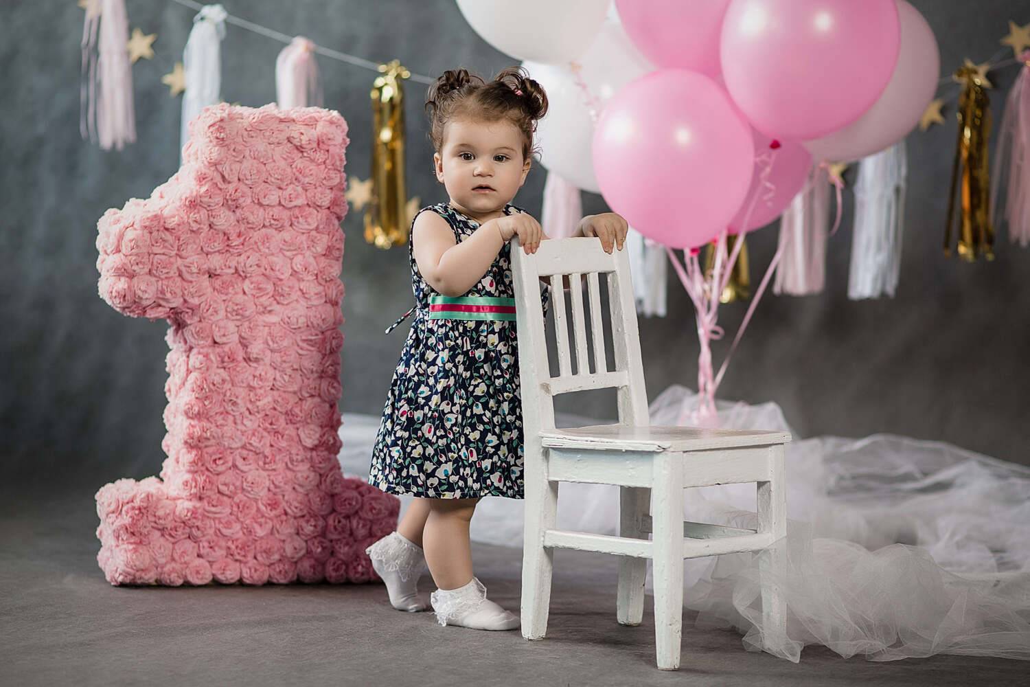 Годовасие Алисы. Автор: Владимир Васильев девочка, малышка, день рождения, фотосессия, студия, Владимир Васильев