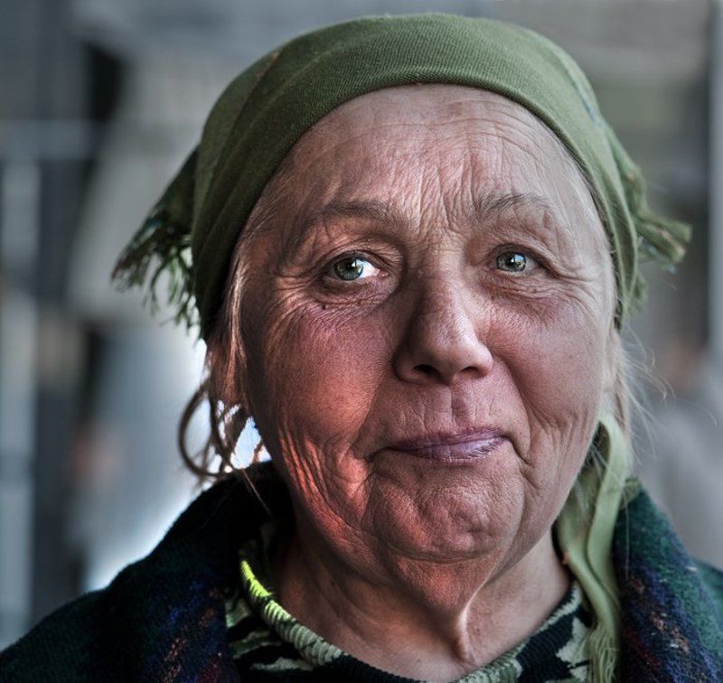 мариуполь, бабушка, портрет, украина Бабушкаphoto preview