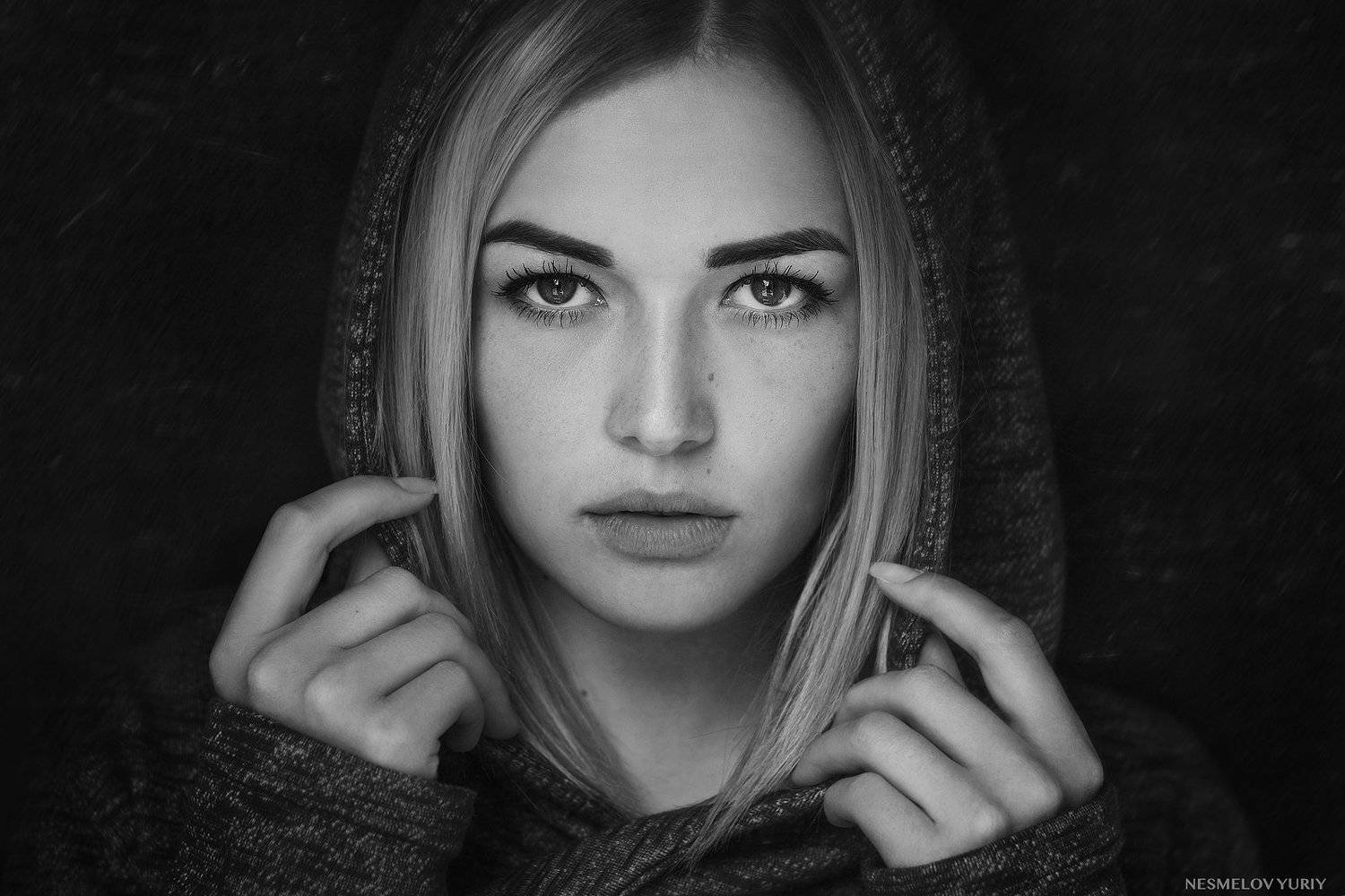 Автор: Несмелов Юрий girl, portrait, art, девушка, портрет, черно-белое, blackandwhite, Несмелов Юрий