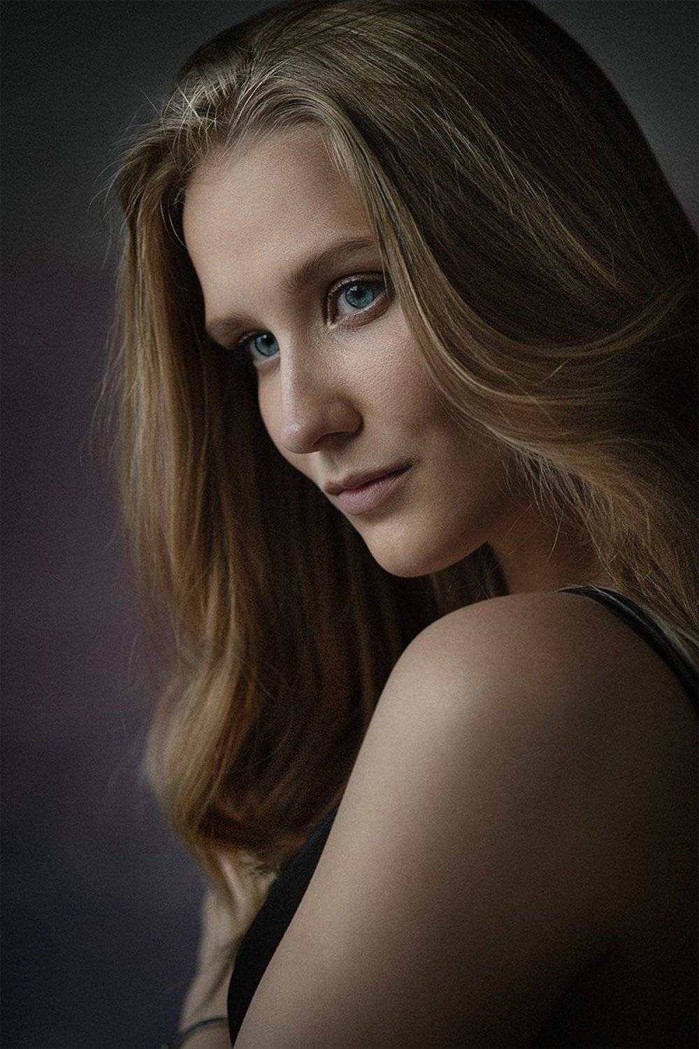 Фоточка с моего МК по съёмке портрета с естественным светом от окна.. Автор: Валерий Коновалов , Валерий Коновалов