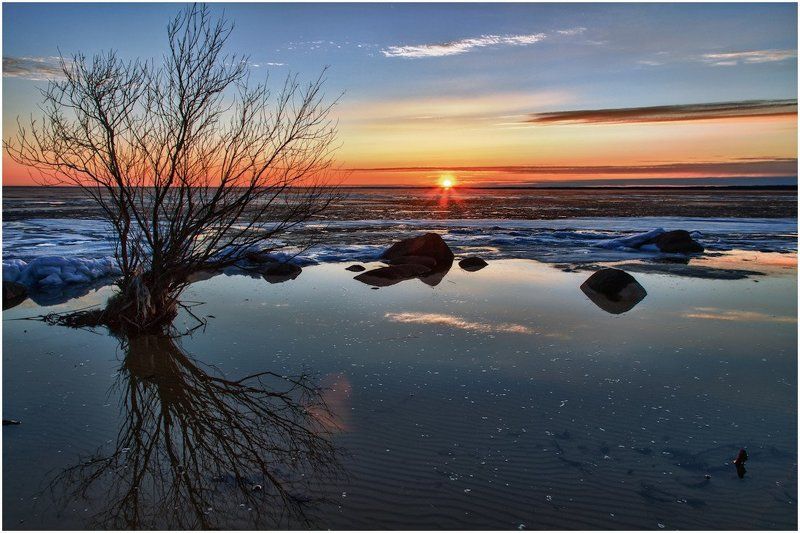 чудское, закат На границе апреля и маяphoto preview