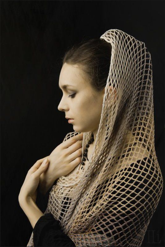 девушка, шаль Наталиphoto preview