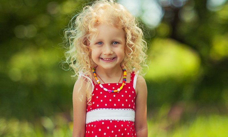 верноика, ника, ничка, девочка, маленькая, ребенок, веселая, фото, смешная, задорная photo preview