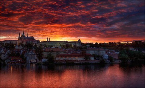Прага