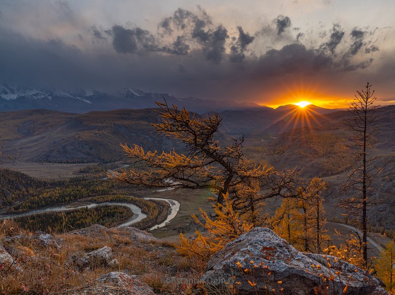 Закат в урочище Таджилу. Алтайphoto preview