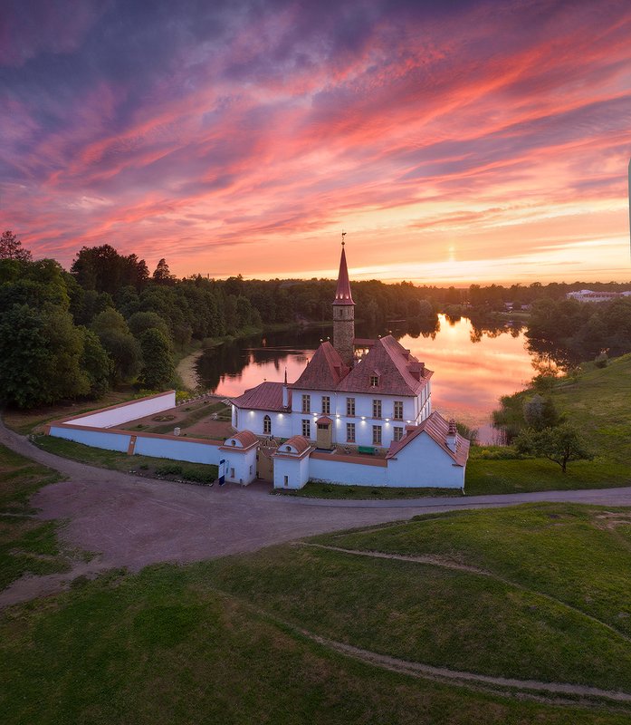 гатчина, приоратский дворец, закат Гатчина. Приоратский дворецphoto preview