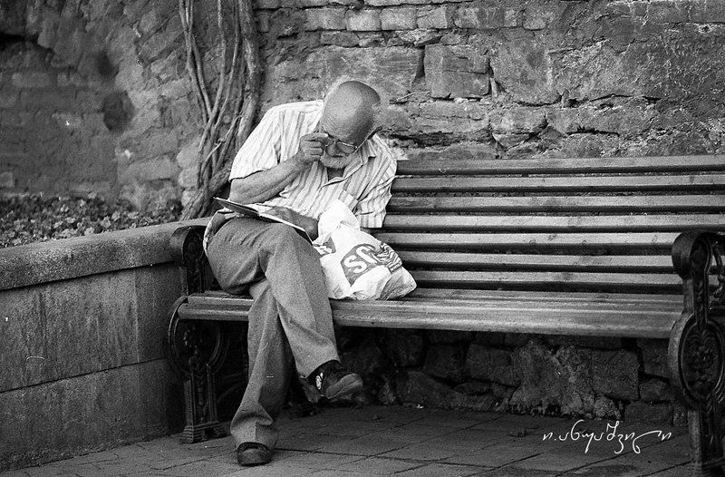 literate photo preview