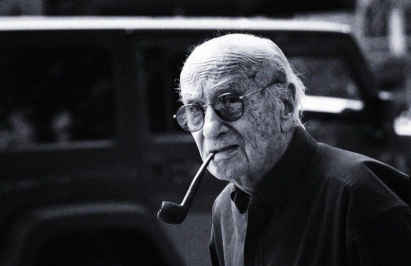 Потревожил...photo preview